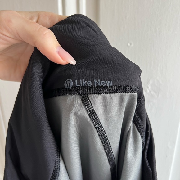 Lululemon Run Inspire Crop II All Full-On Luxstreme Sequin Snake Slate Black - Picture 10 of 12